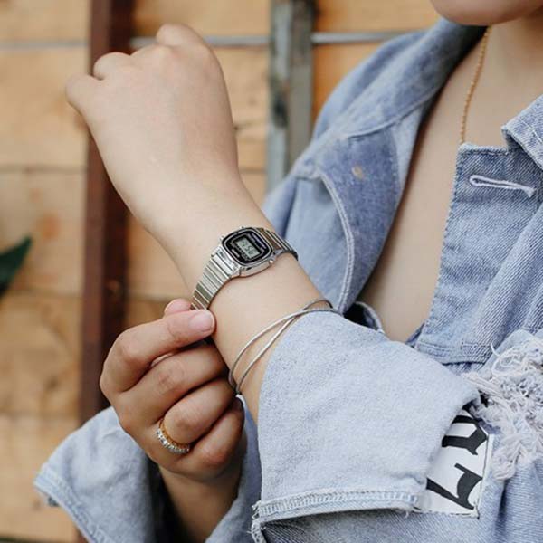 RELOJES ANALÓGICO / DIGITAL MUJER