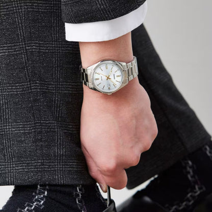 RELOJ_CASIO_ORIGINAL_ELEGANTE_PLATEADO_MTP-1302D-7A2V