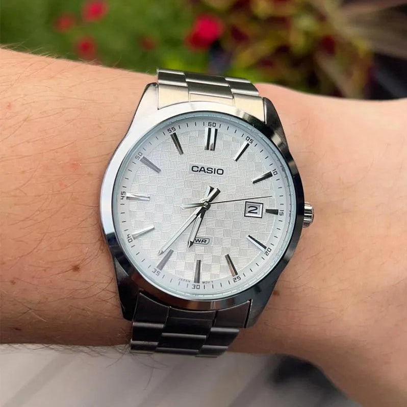 RELOJ_CASIO_ORIGINAL_ELEGANTE_PLATEADO_MTP-VD03D-7A