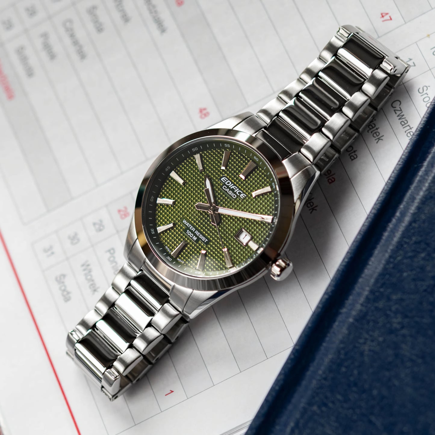 RELOJ EDIFICE EFV-160D-3AVDF EDI-OG-13 CASUAL - COLOR PLATEADO VERDE