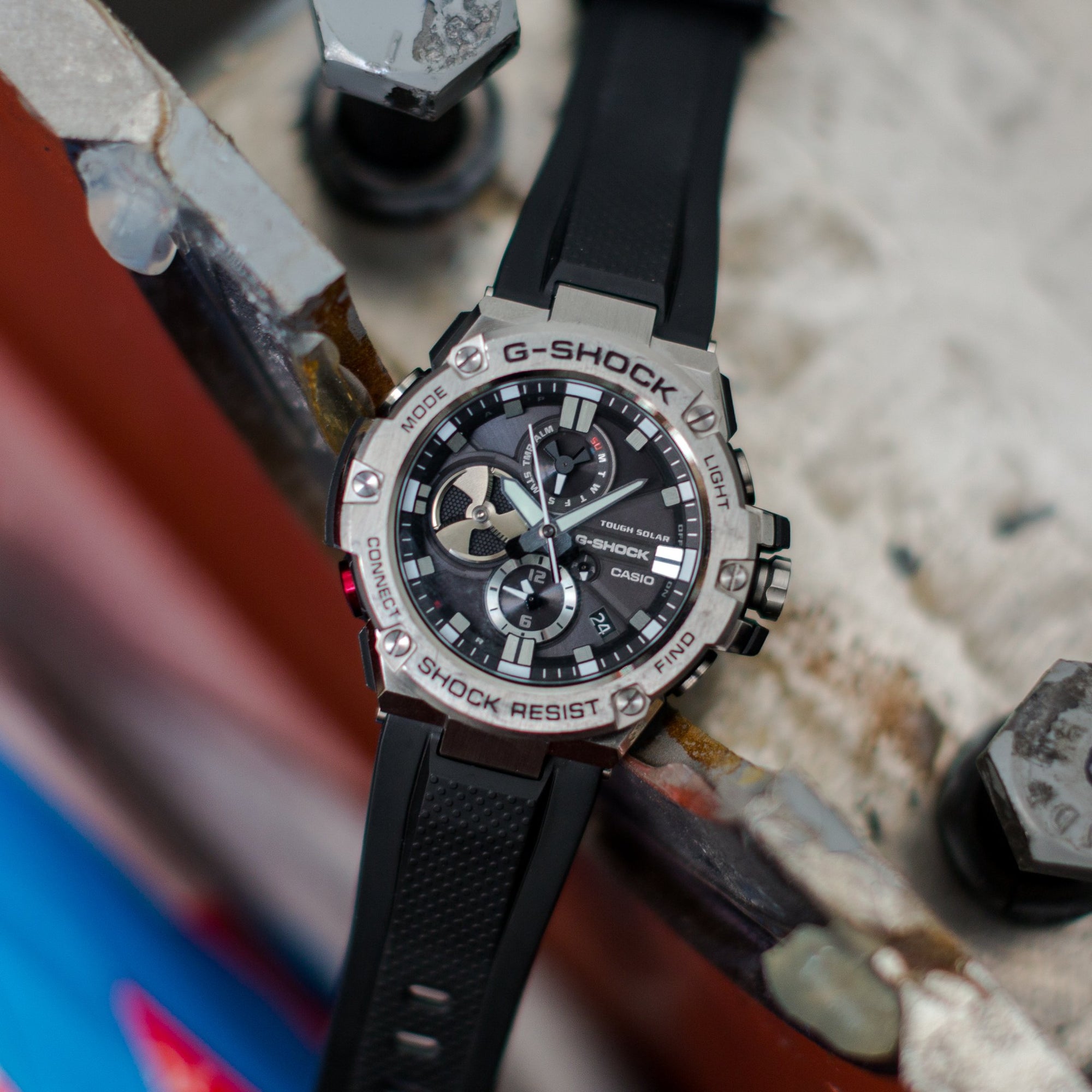 RELOJ G-SHOCK - PLATEADO CON NEGRO | G-S-77-2
DEPORTIVO CASUAL PARA HOMBRE
