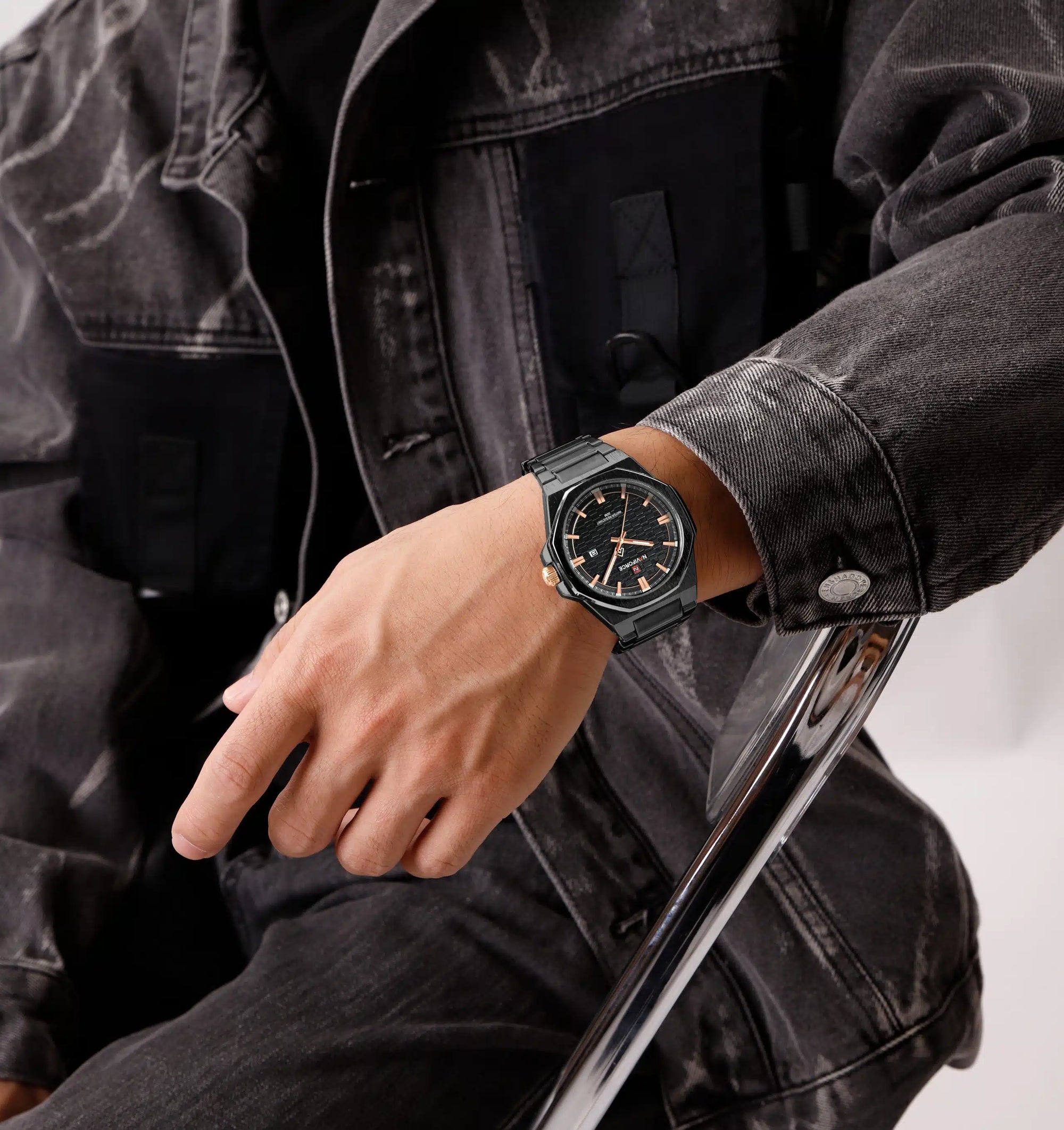 RELOJ ORIGINAL NAVIFORCE - ELEGANTE Y CASUAL - NEGRO, AZUL Y PLATEADO | NAV-116 | NAV-117 | NAV-118 PARA HOMBRE (3)