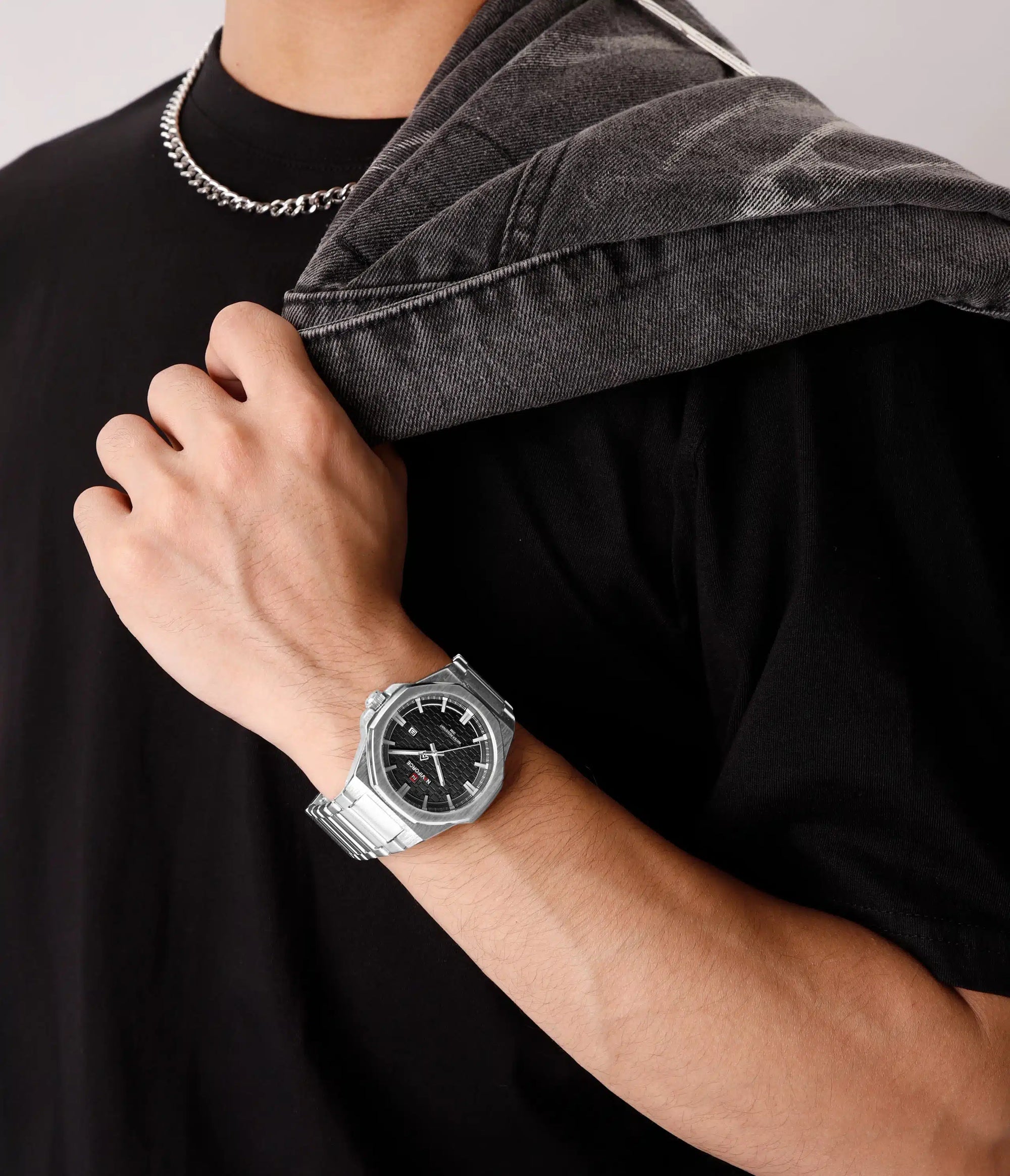 RELOJ ORIGINAL NAVIFORCE - ELEGANTE Y CASUAL - NEGRO, AZUL Y PLATEADO | NAV-116 | NAV-117 | NAV-118 PARA HOMBRE (9)