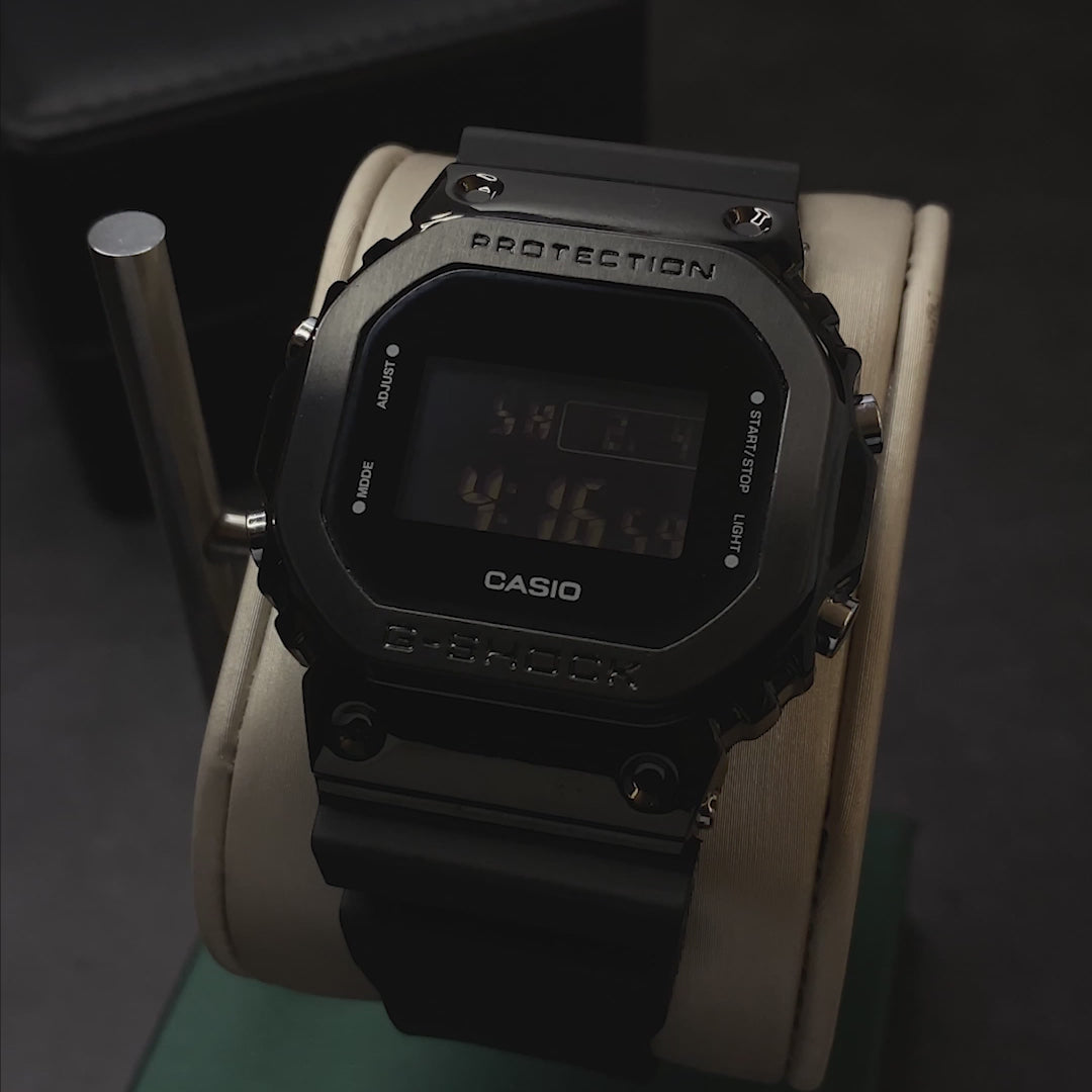 RELOJ G-SHOCK - GM-5600 - DEPORTIVO CASUAL - NEGRO Y PLATEADO | G-S-151 - G-S-79 PARA HOMBRE